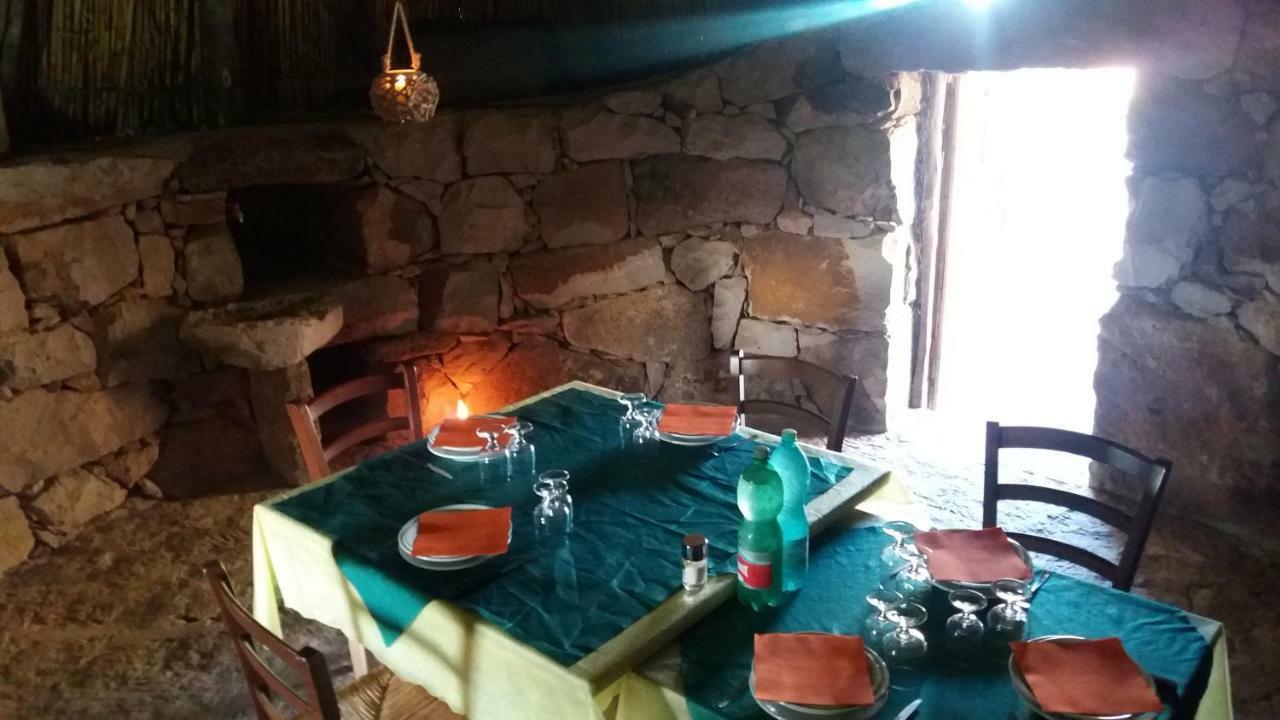 Agriturismo Sa E Padedda Mores المظهر الخارجي الصورة